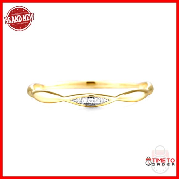 10K Solid Gold Diamond Twisted Stacking Ring Size 7.5